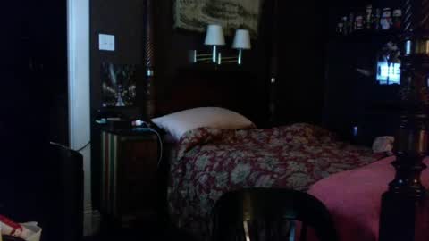 Nick Nude Celt KYHighNTight online show from September 9, 8:47 am