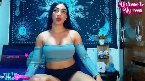 Snapshot of kylie_capricorn chatting on February 5, 8:35 pm kylie online show from February 5, 8:35 pm