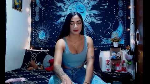 kylie online show from May 30, 7:56 pm