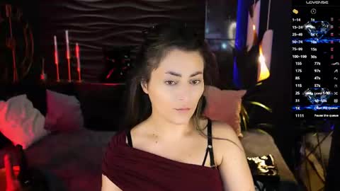 Kylie online show from July 3, 1:38 pm