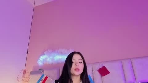  Kylie  online show from June 19, 11:27 am