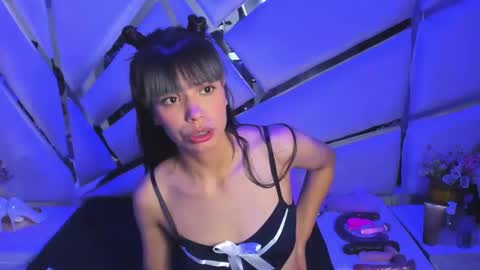 kylie online show from November 6, 2:58 am