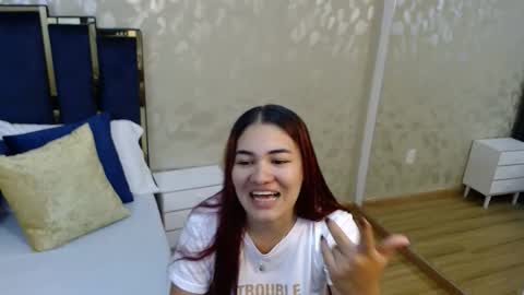 Melissa online show from April 29, 11:26 am