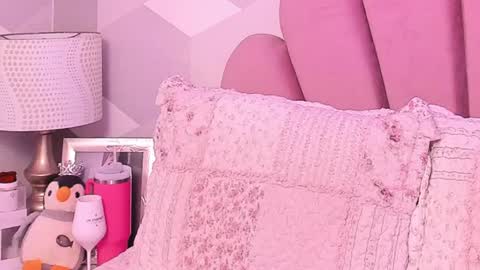 Kylie jl online show from July 10, 5:50 pm