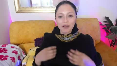 Kyomi online show from July 30, 1:23 pm