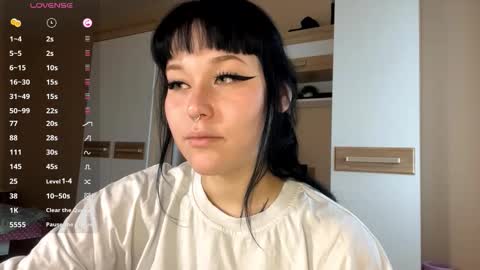 Eva online show from November 3, 10:16 am