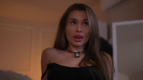 Kyssa online show from June 26, 6:24 pm