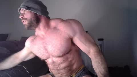 Snapshot of l0v35_2_5p00g3 chatting on March 4, 12:18 am l0v35_2_5p00g3 online show from March 4, 12:18 am