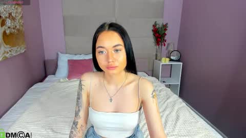 lilia online show from February 19, 9:19 am