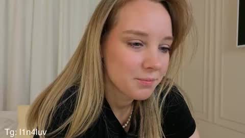 lina online show from November 16, 9:28 pm