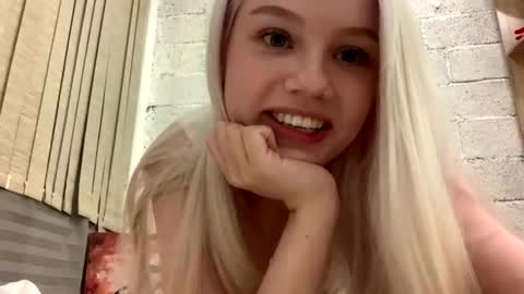 Alice online show from July 25, 10:07 pm