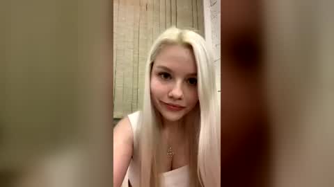 Alice online show from July 7, 9:52 pm