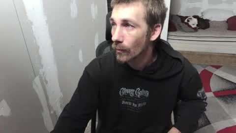Snapshot of l1v1nth3dr3am chatting on September 21, 11:36 am l1v1nth3dr3am online show from September 21, 11:36 am