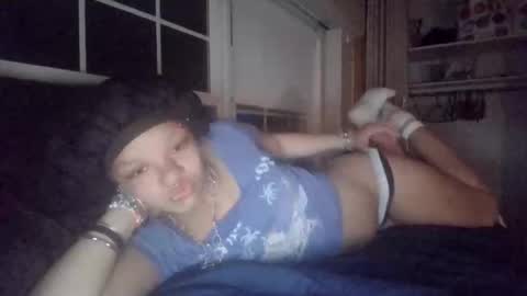 l3nora_kxitty online show from May 2, 4:29 am