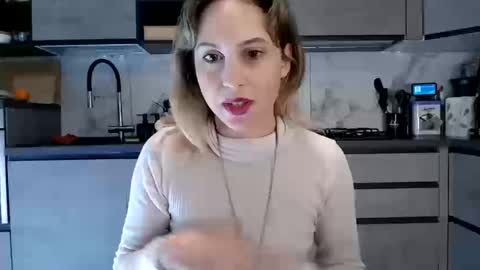 Sofia online show from March 10, 1:37 pm