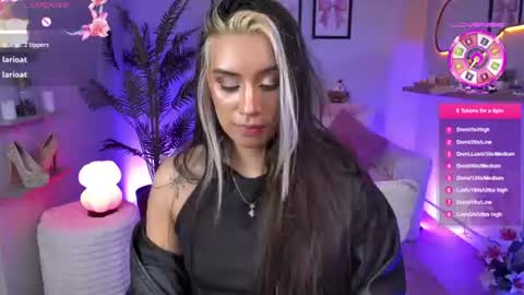 T A T I A N A online show from July 28, 2:13 pm