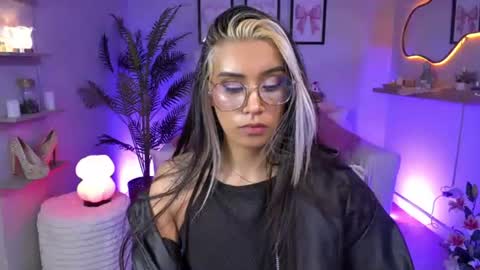T A T I A N A online show from July 28, 3:21 pm