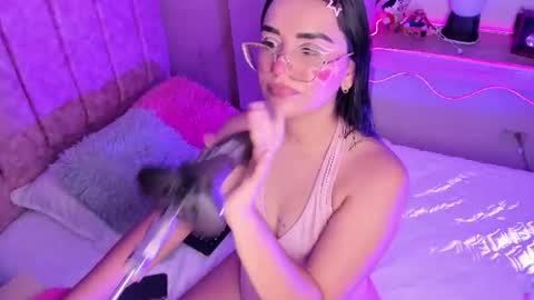 lana  foxx Model  independient online show from June 25, 12:18 am
