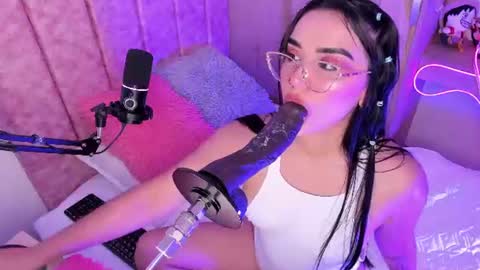 lana  foxx Model  independient online show from July 7, 11:20 pm