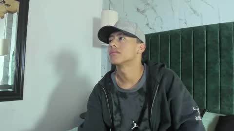 labrinthteasing online show from March 1, 12:42 pm