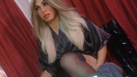 Athena online show from July 17, 6:32 pm