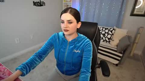 Snapshot of lady_bpd chatting on October 20, 11:54 pm Anna online show from October 20, 11:54 pm