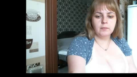 lady cute cat29 online show from June 18, 6:08 am