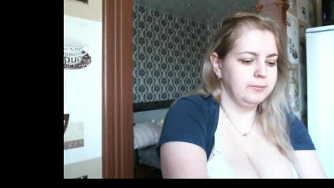 lady cute cat29 online show from April 28, 2:49 am