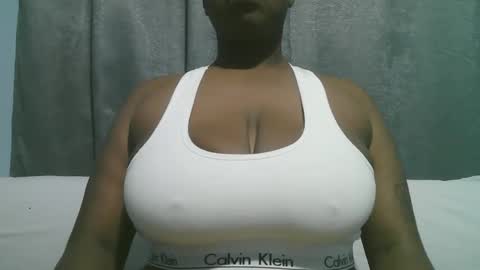 lady_dearra online show from September 26, 2:30 am