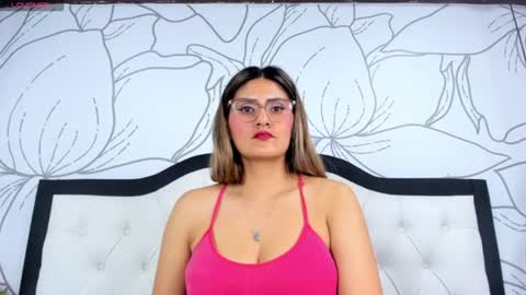 LADY  online show from August 4, 2:40 am