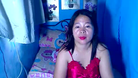 lady_in_bed69 online show from July 4, 12:48 am