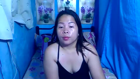lady_in_bed69 online show from July 20, 10:55 pm