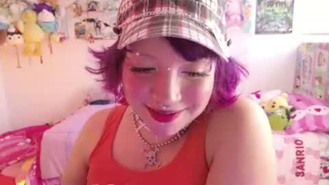 Lady  online show from June 30, 10:29 pm