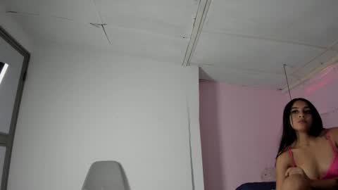 Snapshot of lady_rossee chatting on October 16, 3:00 pm Leidy online show from October 16, 3:00 pm