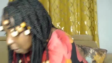 Maya online show from May 10, 12:17 am