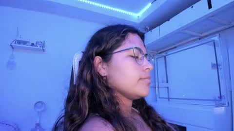  Lady  online show from June 19, 3:45 am