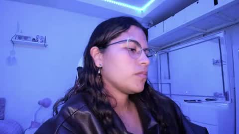  Lady  online show from July 9, 5:11 am
