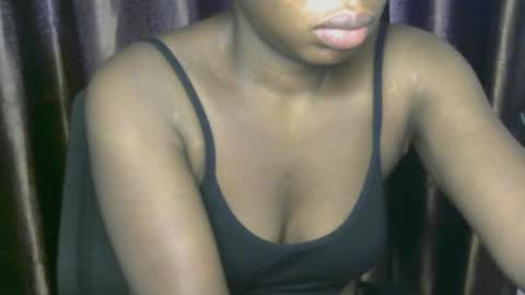 sexylila online show from July 3, 8:52 am