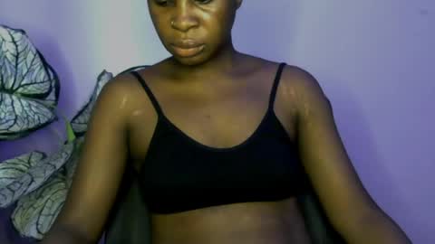 sexylila online show from July 28, 12:48 pm
