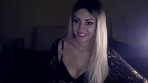 Monika online show from January 7, 1:35 pm