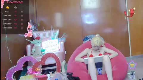 Skinnygirl online show from May 3, 12:05 am