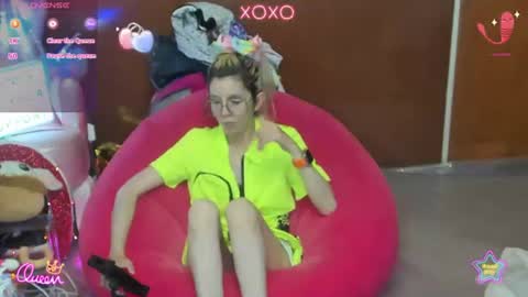 Skinnygirl online show from August 2, 2:24 am
