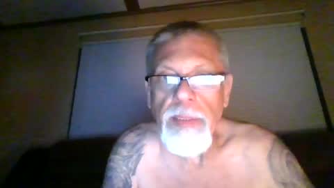 laidbackluxury online show from June 13, 7:41 am
