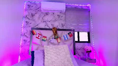 Laila ali online show from July 10, 8:02 pm