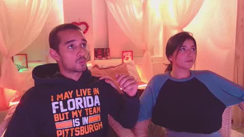 lailaasher online show from December 23, 9:59 am
