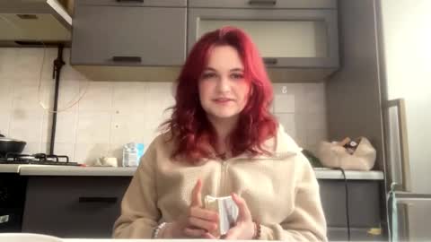 Aria online show from March 11, 8:17 am