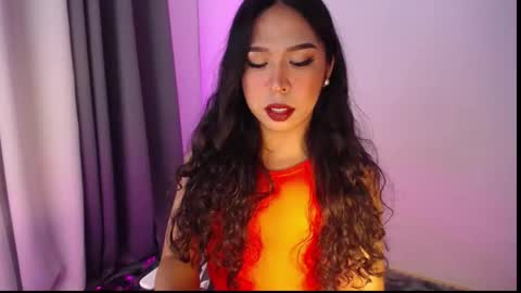 luna  online show from September 18, 12:20 pm