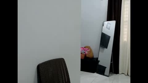 Bellaaa 333 online show from February 20, 8:27 am