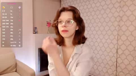 Julia online show from June 21, 8:26 pm