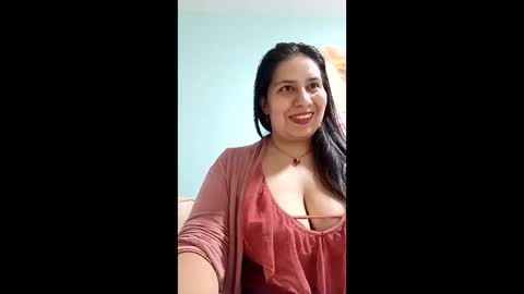 lalifriller online show from April 23, 8:10 pm